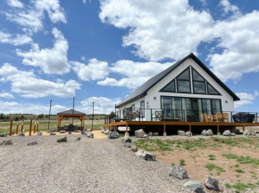 Red Rock Retreat Stunning Floor to Ceiling Views